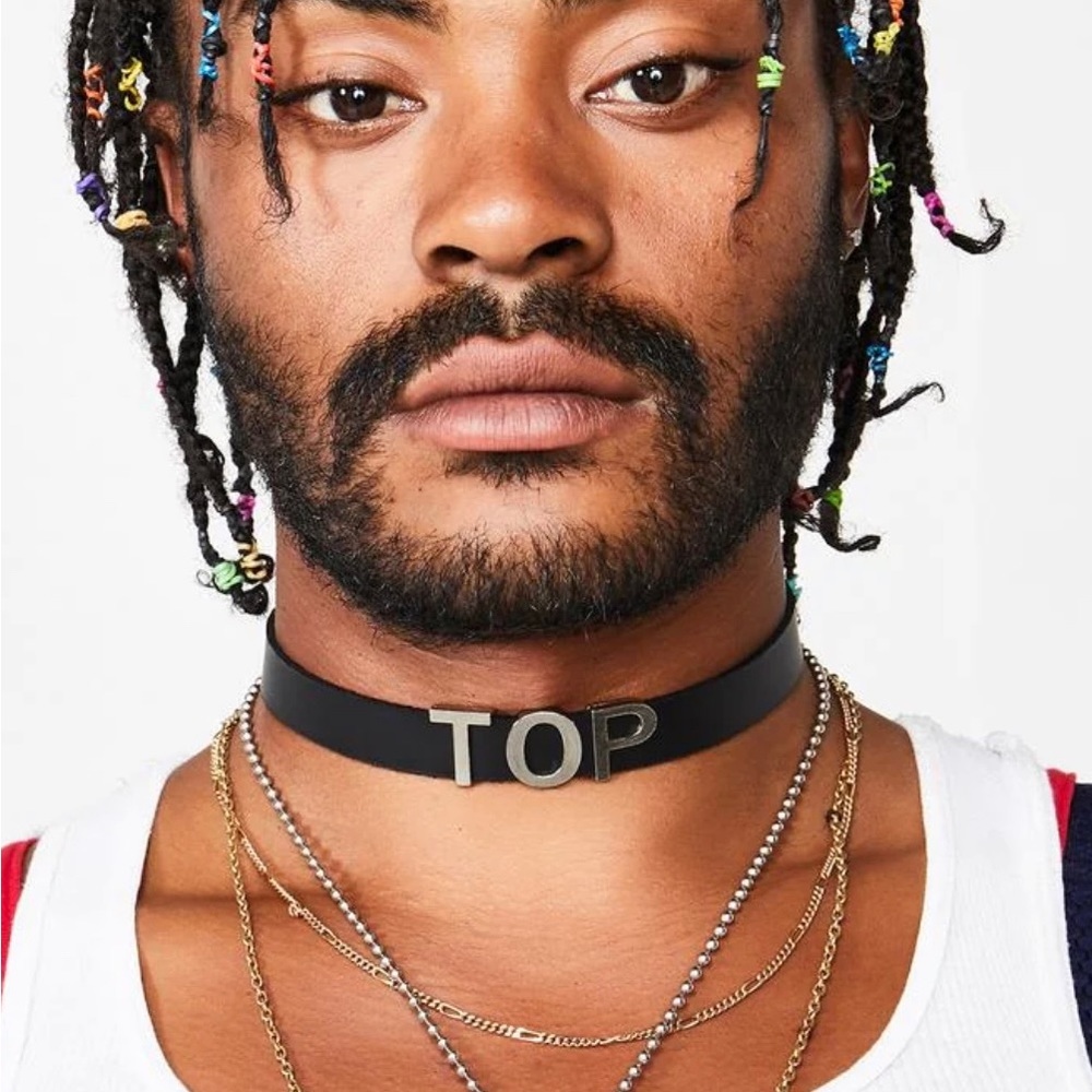 Dom Top Choker
